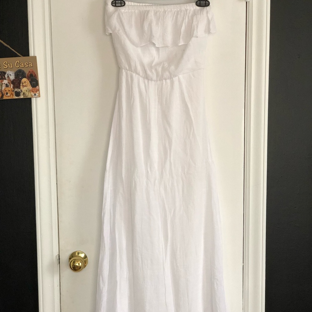 Long strapless dress